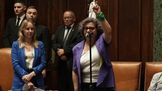 Asumió Andrea D'Atri: una feminista socialista en la Legislatura porteña y una banca abierta a las luchas