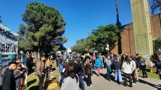 Abrazo solidario a los SRT de la Universidad de Córdoba