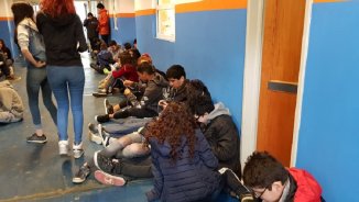 Tierra del Fuego: Bertone aplica el Plan Maestro y anuncia despidos en la escuela media