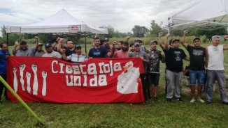 Trabajadores de Cresta Roja iniciaron acampe en reclamo de sus puestos laborales