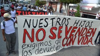 They are repressing the Twelfth Global Day for Ayotzinapa