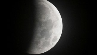 El último eclipse lunar del año se verá este viernes 