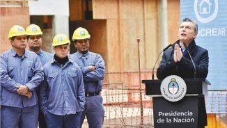 Según encuesta, la mayoría se opone a la reforma laboral, incluso muchos votantes macristas