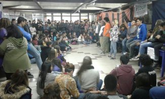 Asambleas de Ciencias Políticas y Filosofía de la UNCuyo votaron el apoyo a la lucha de los trabajadores del Astillero Rio Santiago