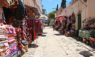 Humahuaca: ambulantes y feriantes impidieron que se trate una ordenanza que afecta su trabajo