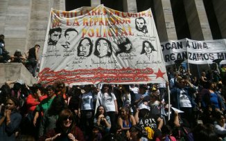 Familiares de gatillo fácil en el acto de apertura del Encuentro de Mujeres