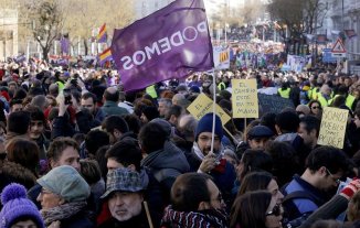 Podemos inundó Madrid con 150.000 manifestantes y transformó una marcha en un gran acto electoral