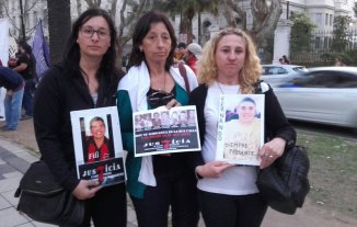 Justicia por los 7: "Los encerraron en esas jaulas hasta que se calcinaron vivos"