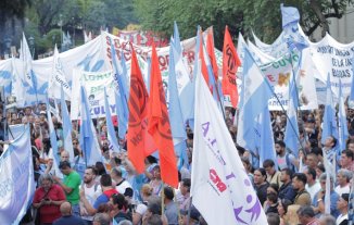 [Video] En Mendoza miles de trabajadores movilizaron contra las reformas del Gobierno