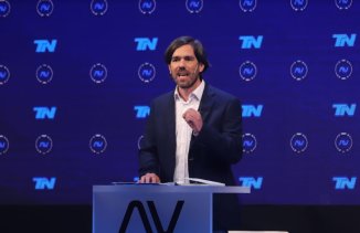 Del Caño: “Hay que decirle basta al chantaje: ¿quieren que cada vez sean más los que terminen comiendo de la basura?