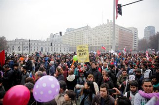 Cientos de miles contra la jubilación privada en Chile