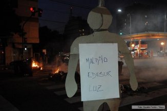 Tarifazo y más de 10 días sin luz en Mataderos