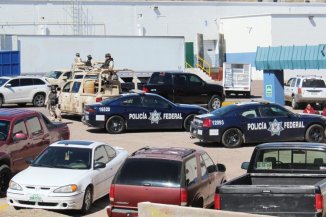 Militares y federales ocupan por 4 horas maquila de Nogales