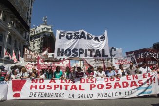 La lucha de los trabajadores del Hospital Posadas en imágenes