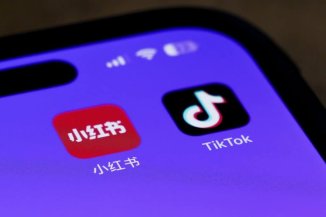 Ante inminente prohibición de TikTok, jóvenes estadounidenses acuden en masa a la aplicación china RedNote