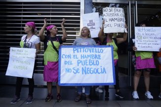 Revés para Bullrich y Pettovello: un fallo judicial prohíbe quitar planes sociales por protestar 