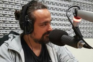 Fútbol, radio y política en un mano a mano con Diego Della Sala