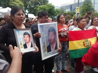 Asesinato por discriminación de joven argentino de ascendencia boliviana