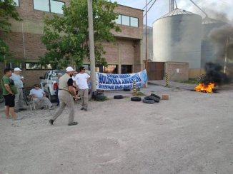 Bahía Blanca: un molino despide y amenaza cerrar pero tras el paro y piquetes dictan conciliación