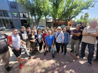 Mendoza: anuncian el cierre de la fábrica de papas Gonzalo, sus trabajadores defienden sus puestos de trabajo