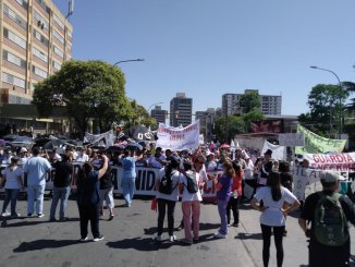 Córdoba: trabajadores de la salud rechazan por insuficiente la oferta del gobierno