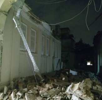 Se derrumbó parte del Hospital Misericordia