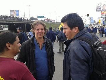 Del Caño y Castillo repudiaron la represión a trabajadores de la Línea 60