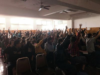 Asamblea de estudiantes en Colegio de Profesores Antofagasta vota toma