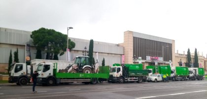 Los trabajadores de Parcs i Jardins de Barcelona organizan un convoy de voluntarios a Valencia con maquinaria pesada