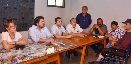 Con un acta acuerdo a medida del gobierno finalizó el conflicto estatal en Neuquén