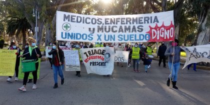 Nueva manifestación del personal de salud de todo el distrito