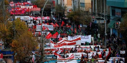 Cerca de 2500 personas se manifiestan en Valparaíso