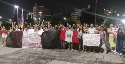 La Plata: migrantes autoconvocados en apoyo al pueblo peruano