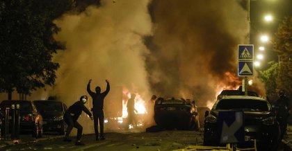 Noche de furia en Francia tras el asesinato de un joven por la Policía