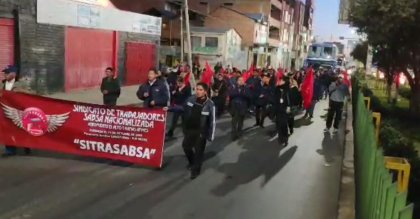 Trabajadores del aeropuerto de El Alto se pronuncian por la independencia política