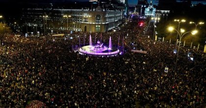 El moviment de dones torna al carrer en un món convulsionat