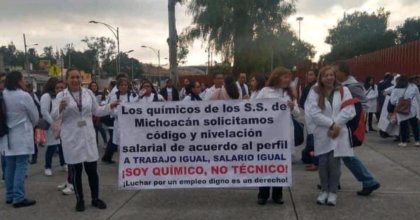 Movimiento de Químicos protestan contra la corrupción en la asignación de plazas