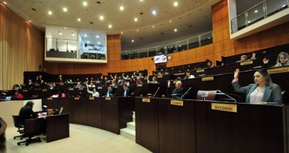  La Legislatura repudió a diputados que visitaron a los genocidas 