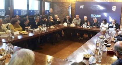 Sabbatella, Donda y Pino Solanas se suman a un “frente patriótico” que no molesta al FMI