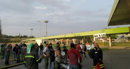 Techint sigue despidiendo: conflicto de trabajadores tercerizados con Siderca