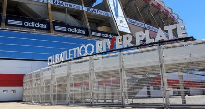 Tras las denuncia por abusos, allanaron el Monumental 