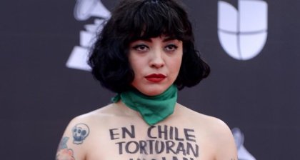 Mon Laferte es una de las doce artistas que cambió el mundo según BBC este 2019