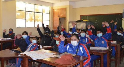 Debates en torno al currículo del sistema educativo: el enfoque de género y la despatriarcalización 