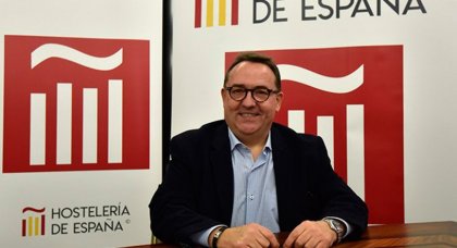 Jefe patronal de hostelería busca el látigo: “Siempre se ha trabajado media jornada, de 12 a 12”. 