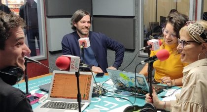 En una entrevista radial, Del Caño habló con jóvenes sobre política, capitalismo y revolución