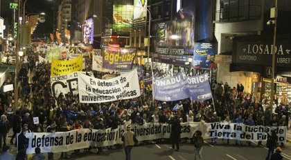 Marcha Nacional Educativa: rompamos con el FMI o el FMI rompe la educación