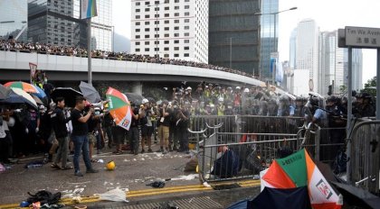 La Policía de Hong Kong reprimió la masiva protesta contra ley de extradición