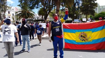 Protestas en Ecuador contra la flexibilización laboral y el ajuste educativo