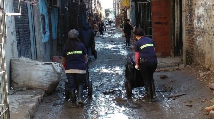 Denuncian a puntera del PRO por agredir a trabajadoras cooperativistas