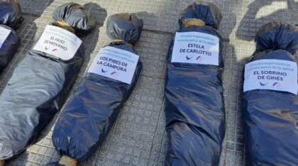 Denuncian a Bullrich y referentes del PRO por las bolsas mortuorias en la marcha de la derecha 